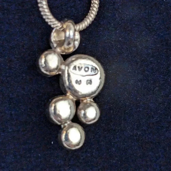 (2/$20) Vintage Avon Pink Rhinestone Pendant Necklace - Picture 5 of 6